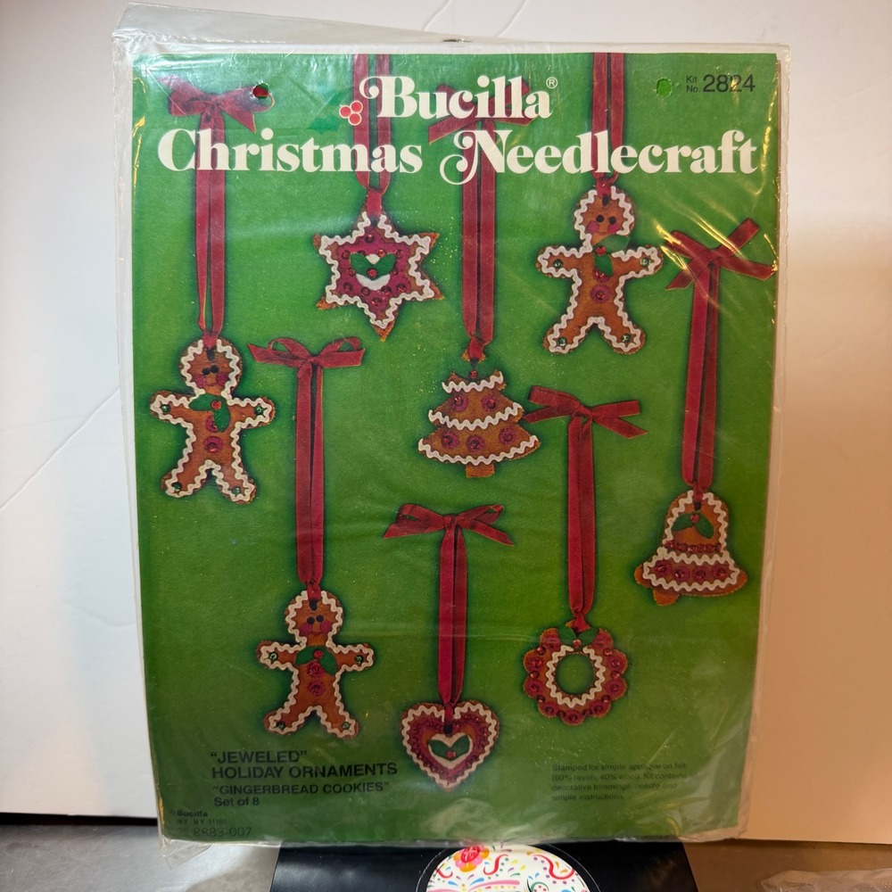Bucilla Jeweled Holiday Ornaments Gingerbread Cookies Kit 2824 Vintage DIY Set 8